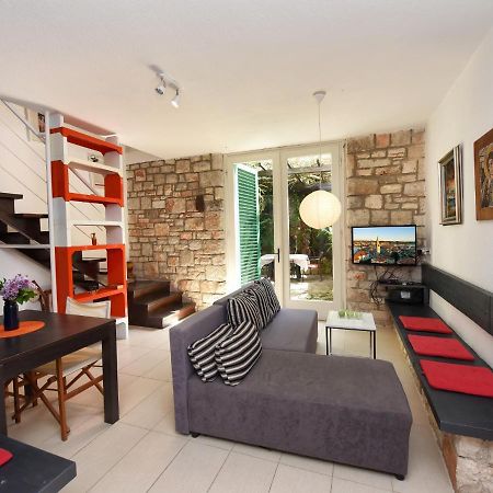 Apartment Andrea Old Town โปเรช ภายนอก รูปภาพ