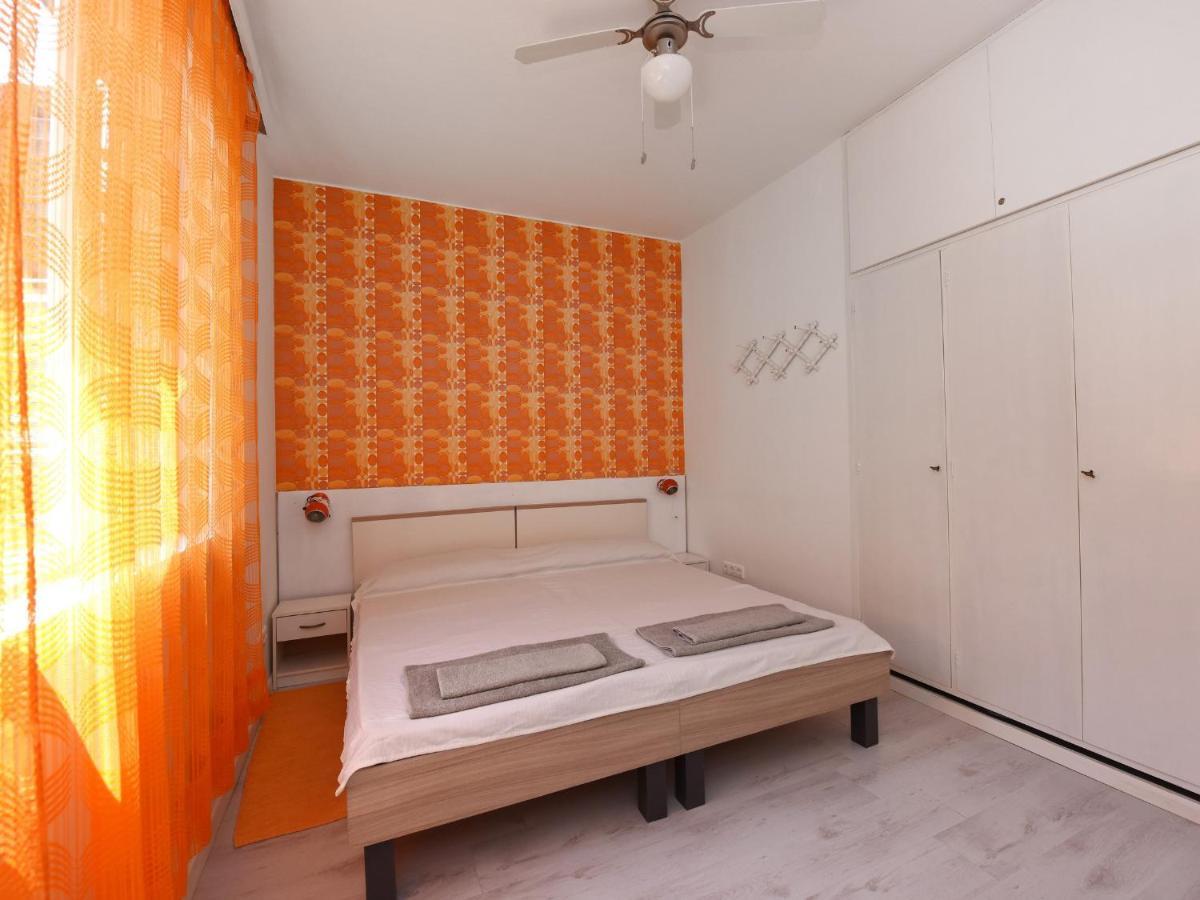 Apartment Andrea Old Town โปเรช ภายนอก รูปภาพ