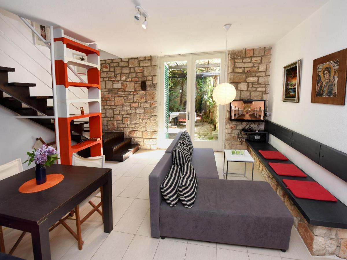 Apartment Andrea Old Town โปเรช ภายนอก รูปภาพ